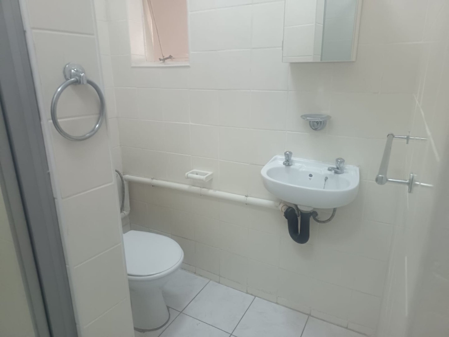 3 Bedroom Property for Sale in Rhodesdene Northern Cape